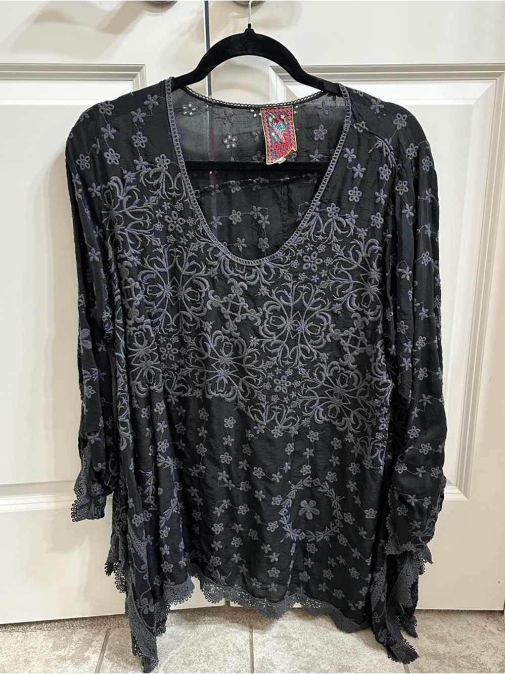 Johnny Was Embroidered Black Boho Women's Tunic Top